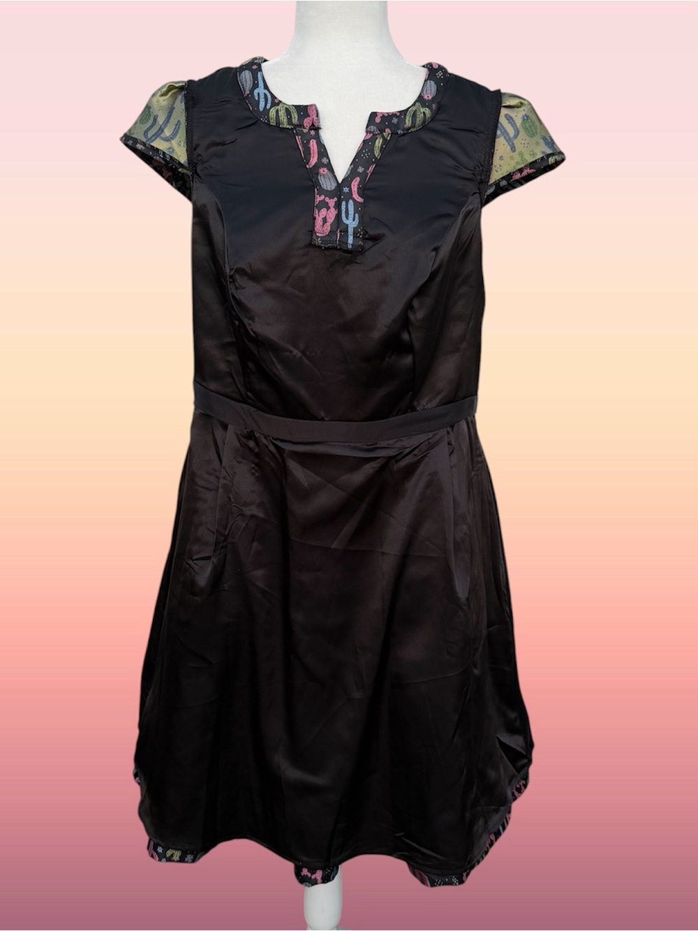 ModCloth Jacquard Multi-Color Cactus Fit & Flare Pleated Satiny Swing Dress, 16 - Picture 8 of 13
